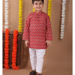Kinder Kids Cotton Full Sleeves Floral Motif Printed Katha Kurta With Pajama - Red-image-52