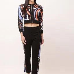 Mast & Harbour Printed V-Neck Cropped Top With Trouser Co-Ords-image-61