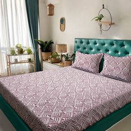 HOSTA HOMES White & Pink Geometric 300 TC King Bedsheet with 2 Pillow Covers-image-18