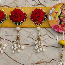 Nutts Yellow & Red Lakshmi Gansh Ji Shubh Labh Heavy Bandhanwar Festive Decor-1