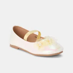 Pantaloons Junior Girls Colourblocked Fashion Flats-image-59