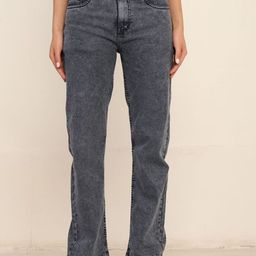 ComfyStyle Women Cotton Comfort Straight Fit High-Rise Stretchable Jeans-image-19