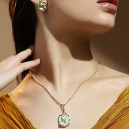 SOHI The Portrait Jewellery Set-image-48
