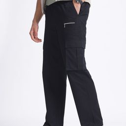 glitchez Men Relaxed Canvas Cargo-Style Trousers-image-4