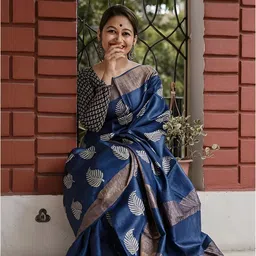 VASTRAHUT Floral Handloom Banarasi Saree-picture-8