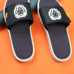 Genial Men Printed Rubber Sliders-5
