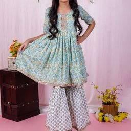 AATYA KIIDS Girls Ethnic Motifs Printed Empire Gotta Patti Pure Cotton Kurta with Sharara-image-36