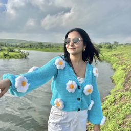 Sugercandy Women Floral Woollen Cardigan with Embroidered Detail-picture-15