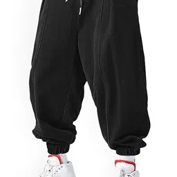 StyleCast x Revolte Men Mid-Rise Loose Fit Easy Wash Joggers Trousers-picture-3