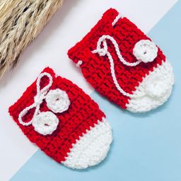 Little Peas Woollen Handmade Colour Blocked & Pompom Detailed Mittens - White & Red-picture-27