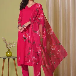 DIVASTRI Floral Printed V-Neck Straight Kurta With Trousers & Dupatta-18