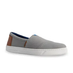 ROAR FOR GOOD Men Colourblocked Round Toe Orthotic Friendly Sneakers-picture-17
