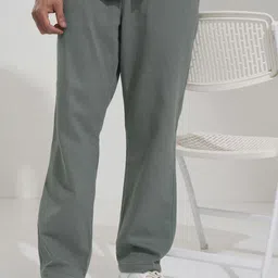 HIGHLANDER Men Straight Fit High-Rise Trousers-picture-0