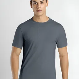 CASUALBUD Men Solid Round Neck T-shirt-picture-1