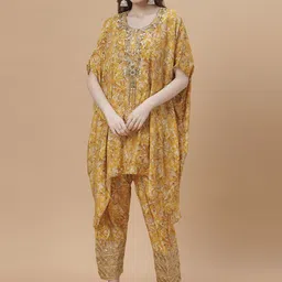 FANTASIA Printed Round Neck Tunic With Trousers Co-Ords-picture-17