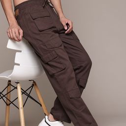 The Roadster Lifestyle Co. Men Straight-Fit Pure Cotton Cargos with Pocket Detail-image-85
