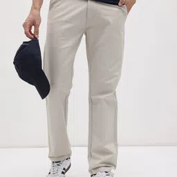 The Roadster Lifestyle Co. Men Relaxed Fit Chinos Trousers-picture-22