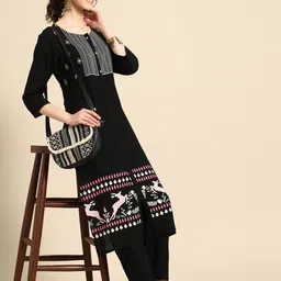 Sangria Floral Printed Regular Kurta with Trousers-picture-16