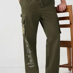 Bewakoof Men Printed Straight Fit Cargos Trousers-picture-17