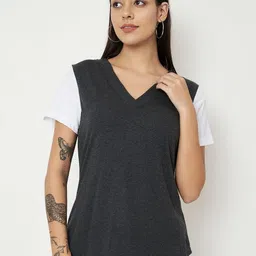 BRINNS Women Colourblocked V-Neck Cut Outs T-shirt-image-4