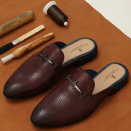 MICHAEL ANGELO Men Solid Mules-picture-16