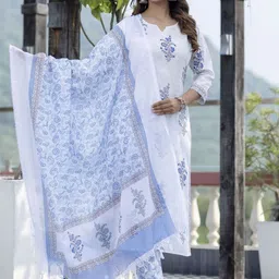 SRILICA Women Floral Printed Kurta with Trousers & Dupatta-picture-30