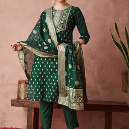 KAVINDI Women Regular Chanderi Silk Kurta with Trousers & With Dupatta-8
