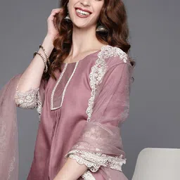 DIVASTRI Women Solid Kurta with Trouser & Dupatta image 3