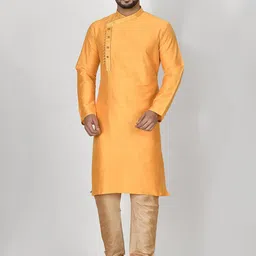 RANAK Men Flared Sleeves Thread Work Kurta-image-97
