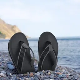 Men Flip Flops-image-3