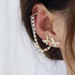 Vembley Gold Earrings-image-66