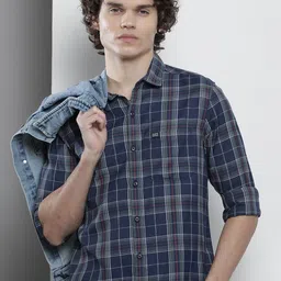 the indian garage co. Men Slim Fit Checkered Spread Collar Casual Shirt-picture-14