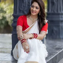JATRIQQ Plain Saree With Zari Border image 4