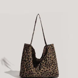 DressBerry Animal Printed Oversized Structured Hobo Bag with Quilted-10