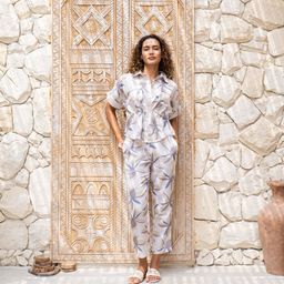 SANSKRUTIHOMES Floral Printed Pure Cotton Shirt With Trousers-image-77