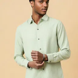 Stylecast X Kotty Spread Collar Casual Shirt-image-52