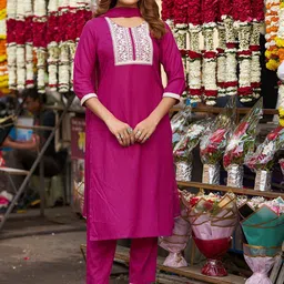 VIBE VISION Floral Yoke Design Round Neck Straight Kurta With Trousers & Dupatta-image-45