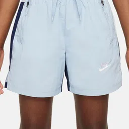 Nike Sportswear Amplify Older Kids' Woven Shorts-image-69