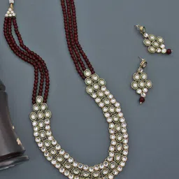 Peora Gold-Plated Kundan-Studded Jewellery Set-26