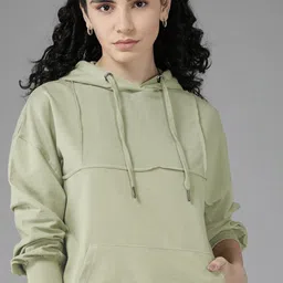 Roadster Women Green Solid Hooded Sweatshirt-image-44