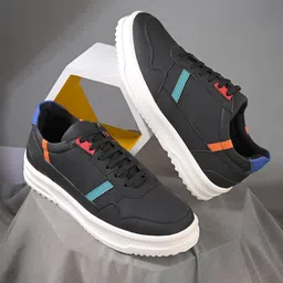 HERE&NOW Men Colourblocked Sneakers-picture-31
