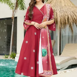 Navlik Embroidered Thread Work Anarkali Chanderi Silk Kurta With Trousers And Dupatta-picture-36