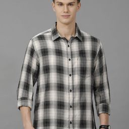 Voi Jeans Men Slim Fit Gingham Checks Opaque Checked Casual Shirt-image-23
