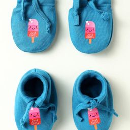 Simply Interlock Knit Mittens & Booties With Popsicle Print - Blue-image-34