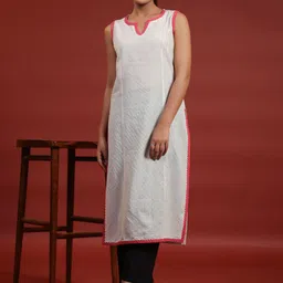 anayna Women Geometric Thread Work Pastels Dobby Kurta-picture-16