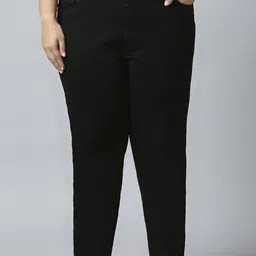 Sizeupp Women Plus Size Regular Fit Mid-Rise Clean Look Jeans-image-28