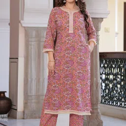DORIYA Women Floral Printed Regular Mirror Work Kurta with Palazzos-26