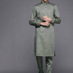 Manyavar Men Green Solid Kurta with Churidar-image-1