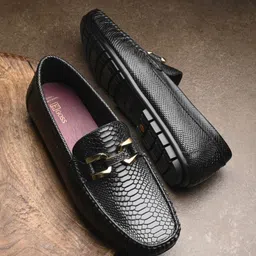 Egoss Men Textured Leather Formal Loafers-picture-10