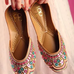 GLAM STORY Women Embellished Ethnic Mojaris with Bows Flats-image-51